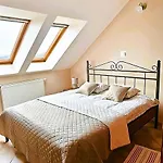 Apartment Smetek *