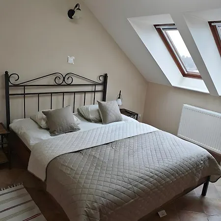 Smetek Apartment *