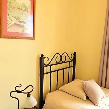 Smetek Apartment